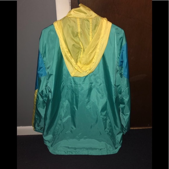 Multi-color windbreaker - Picture 2 of 3
